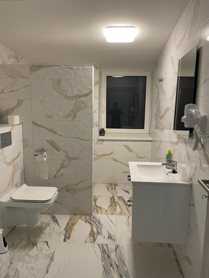 Apartament Cheb Exteriör bild
